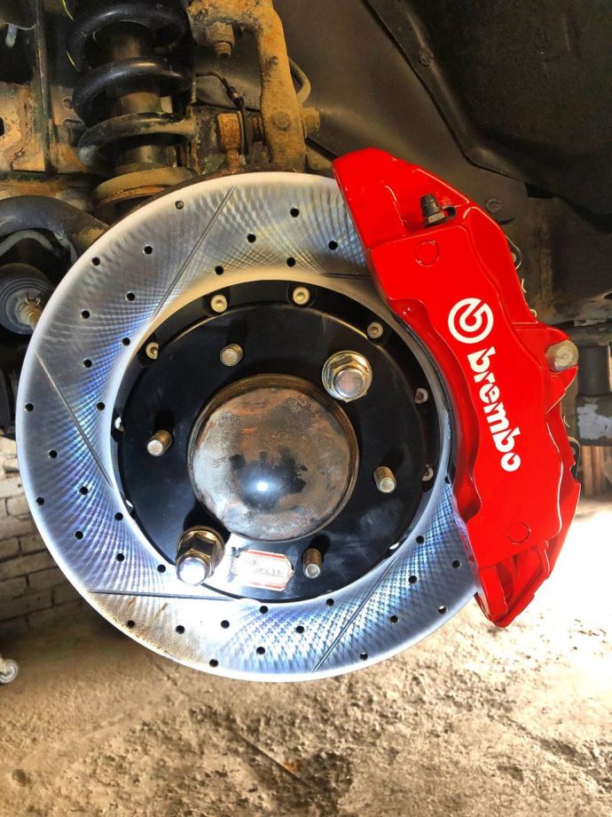 Тюнингованная тормозная система Brembo для  LX 460