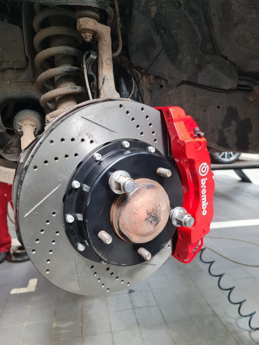 Toyota Land Cruiser 200 усиленная тормозная система под 18 колеса На…