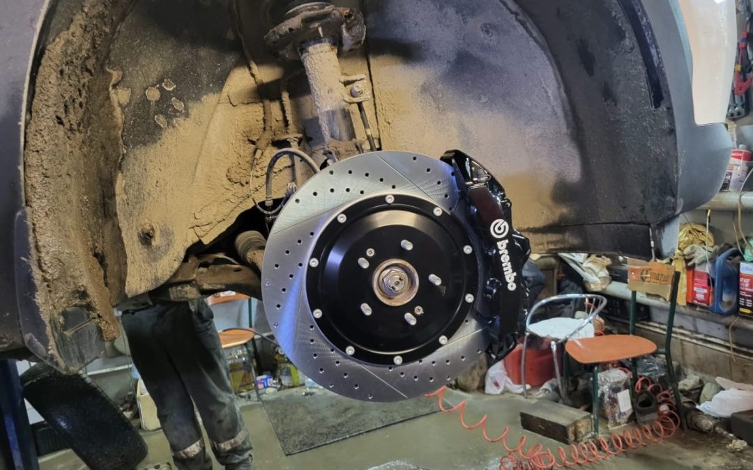 Установка усиленного тормозного комплекта Brembo GT6 с диаметром диска 380 мм, на Hyundai Palisade 2021