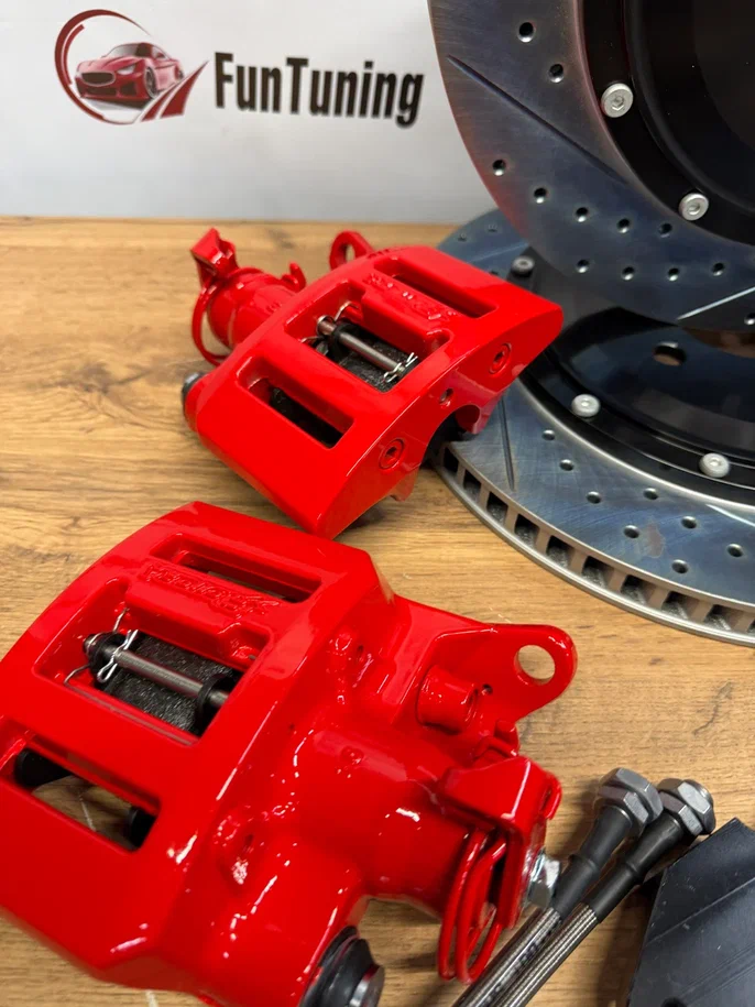 Тормозная система Brembo F40, диски 355 мм с дополнительным приводом для ручника на автомобиль Volkswagen Multivan на заднюю ось — изображение 6