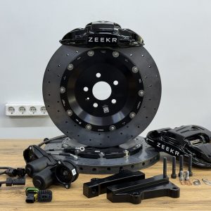 Карбон-керамическая 4 поршневая тормозная система Brembo Mehatronika с  дисками 400 мм на автомобиль Zeekr 9X, задняя ось