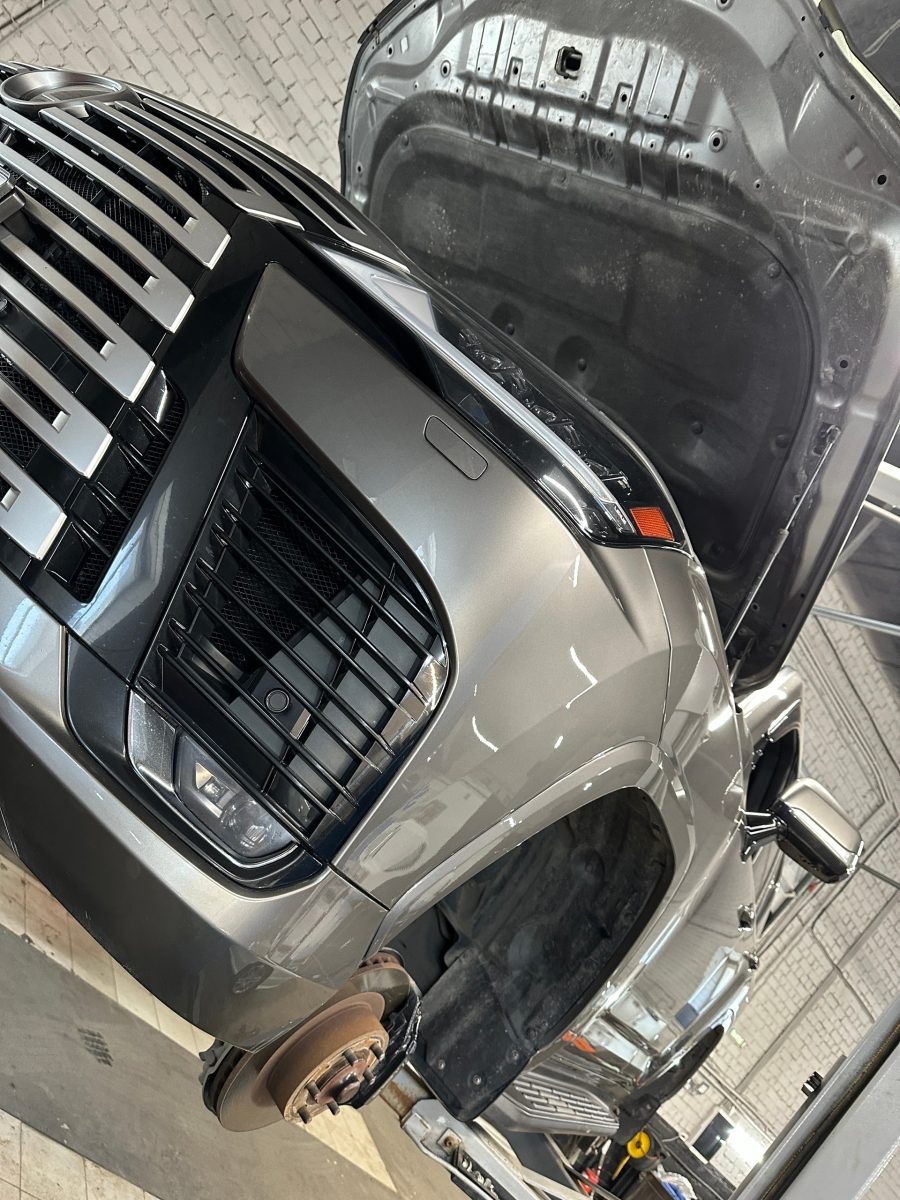 Установка усиленных тормозных систем на автомобиле Lexus LX 500d…