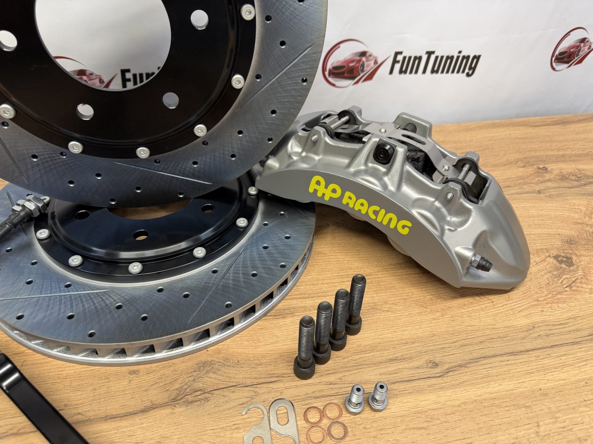 Тормозная система Brembo V6, диски 355 мм на автомобиль Mitsubishi Pajero, передняя ось — изображение 4